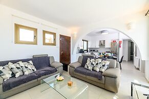 Kymma Seaview 24 in Ayia Napa