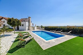 Kymma Seaview 24 in Ayia Napa