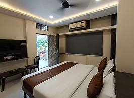Jai Ambe Hotel