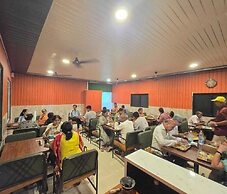 Hotel Aditya Inn