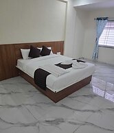 Hotel Aditya Inn