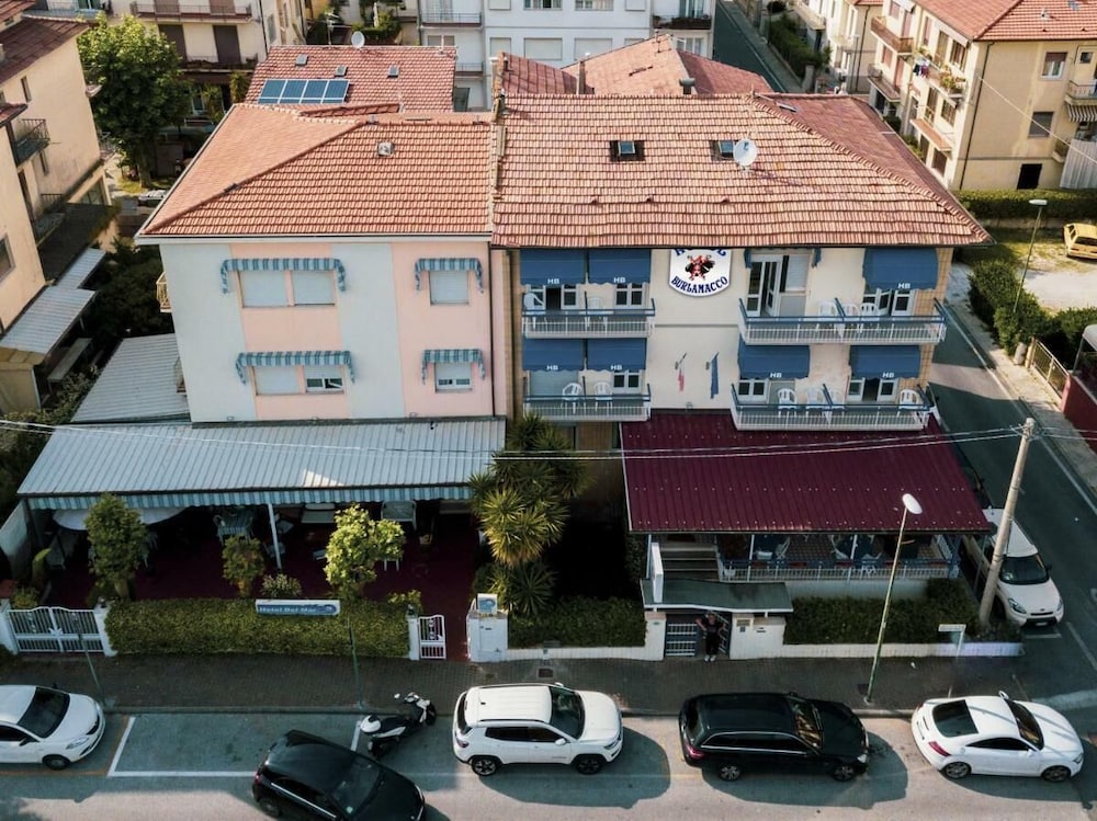 Hotel New Burlamacco