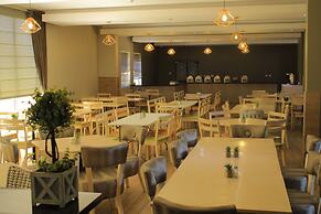 Woodlane Hotel