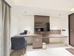 Hotel Solaris