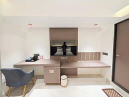 Hotel Solaris