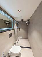 Hotel Solaris