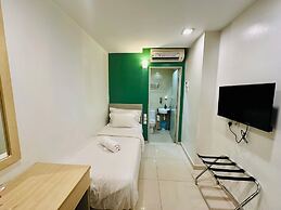 Eco Roomy Hotel