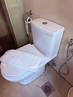 Eco Roomy Hotel