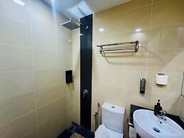 Eco Roomy Hotel