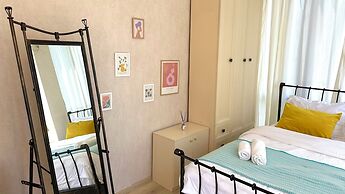 Cloudy Tbilisi Apartment