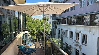 Cloudy Tbilisi Apartment