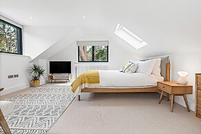 Peppard Loft - From 110 Per Night