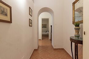 Real Umberto Apartments by Wonderful Italy