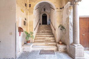 Real Umberto Apartments by Wonderful Italy