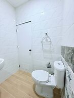 Minimalist Townhome Stay