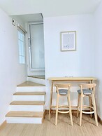 Minimalist Townhome Stay