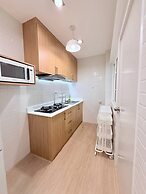 Minimalist Townhome Stay