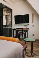 The Cyrus Hotel
