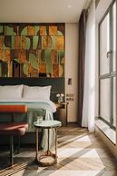 The Cyrus Hotel