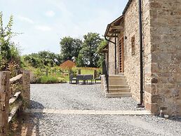 Lower Walreddon Barn