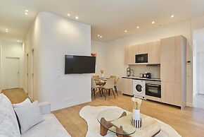 Elegant Apartment With Buttes-chaumont Park