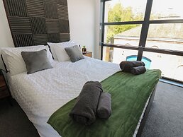 Quayside Apartments