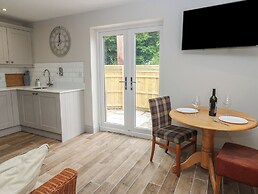 Courtyard Cottage Number 10