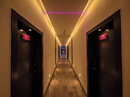 Hotel Neon
