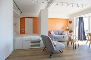 Modern Studio on the 8th Floor Near the sea