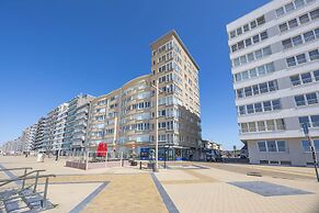 Modern Studio on the 8th Floor Near the sea
