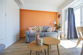 Modern Studio on the 8th Floor Near the sea
