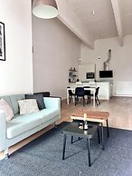 Spacious Loft Instant Favourite Up to 4