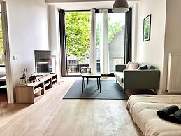 Spacious Loft Instant Favourite Up to 4