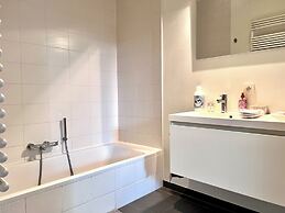Spacious Loft Instant Favourite Up to 4