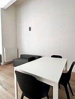 Spacious Loft Instant Favourite Up to 4