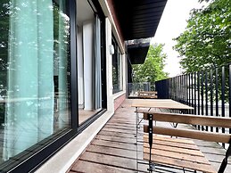 Spacious Loft Instant Favourite Up to 4