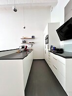 Spacious Loft Instant Favourite Up to 4