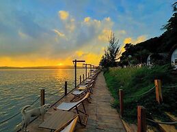 Coto Village Resort