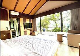 Coto Village Resort