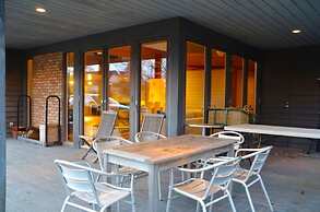 GARDEN SHED