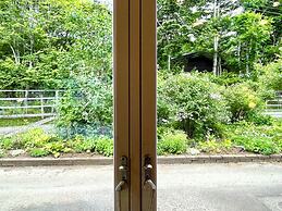 GARDEN SHED