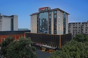 Hampton By Hilton Guangzhou Railway Station