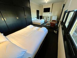 Gordon Hotel