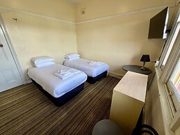 Gordon Hotel