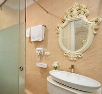 Silk Classic Hotel & Spa