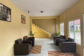 Hotel Warna