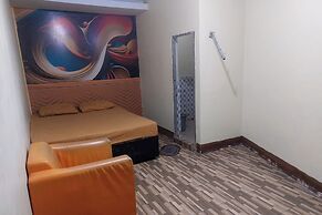 Hotel Warna