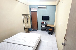 Sukhum Mega Bangna Guest House