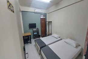 Sukhum Mega Bangna Guest House