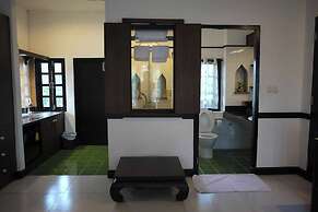 Baan Orawee Boutique Hotel